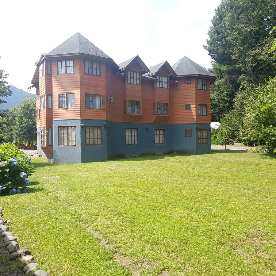 Santa Maria Pucon 호텔 외부 사진